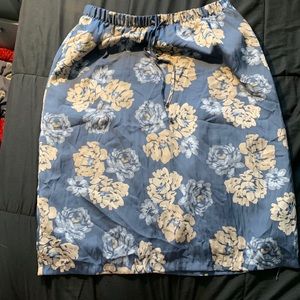 Gap blue gold midi skirt size M